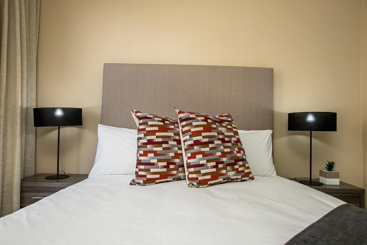 The Serviced Apartment Collection At The Tyrwhitt Rosebank Johannesburg Exterior photo