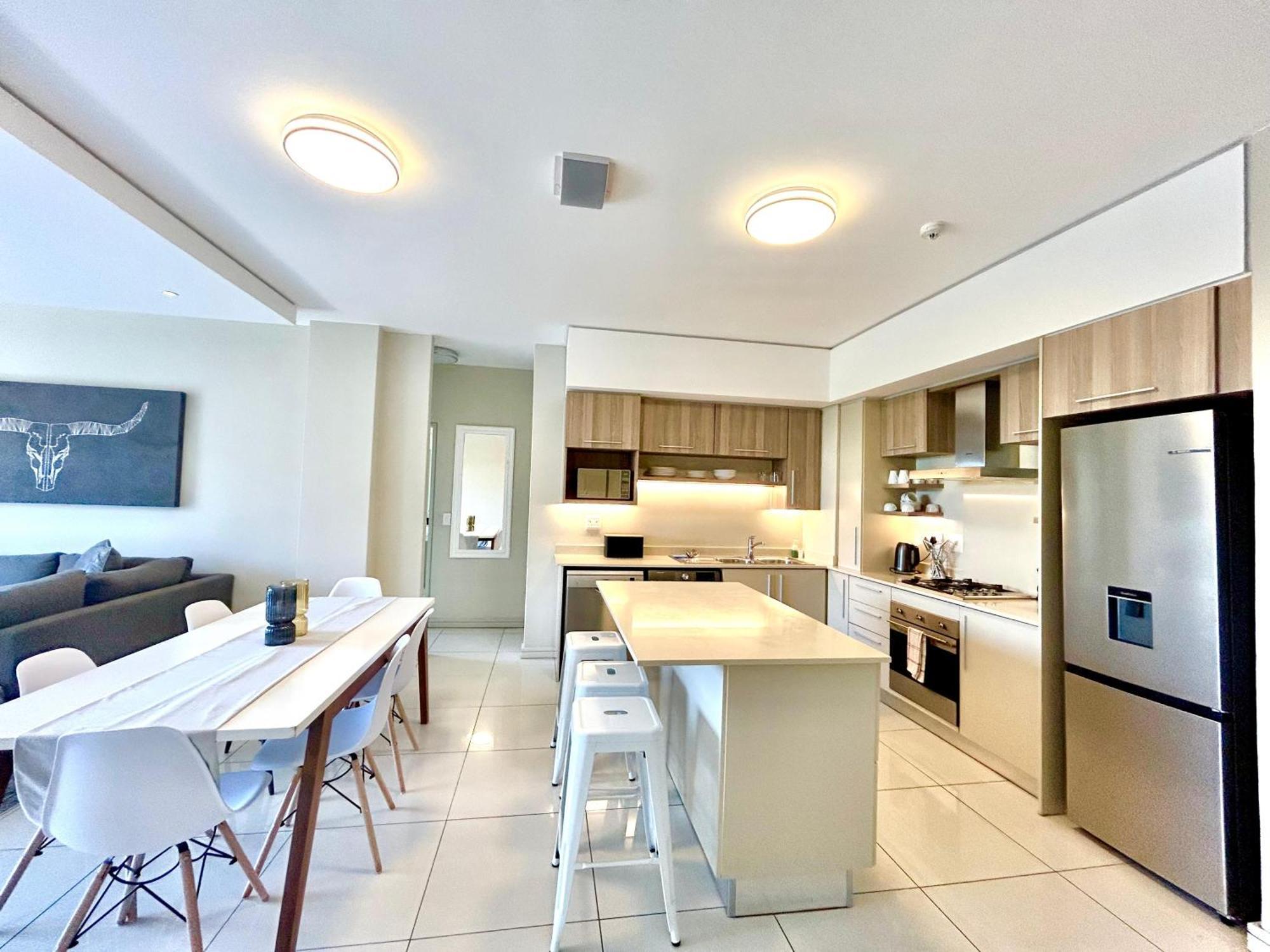 The Serviced Apartment Collection At The Tyrwhitt Rosebank Johannesburg Exterior photo